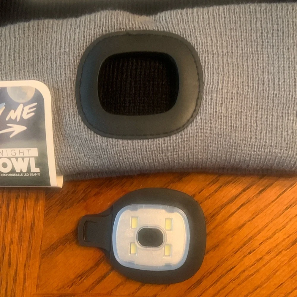🎉HP🎉NWT Night Owl Kid’s Rechargeable LED Beanie - Light is Removable